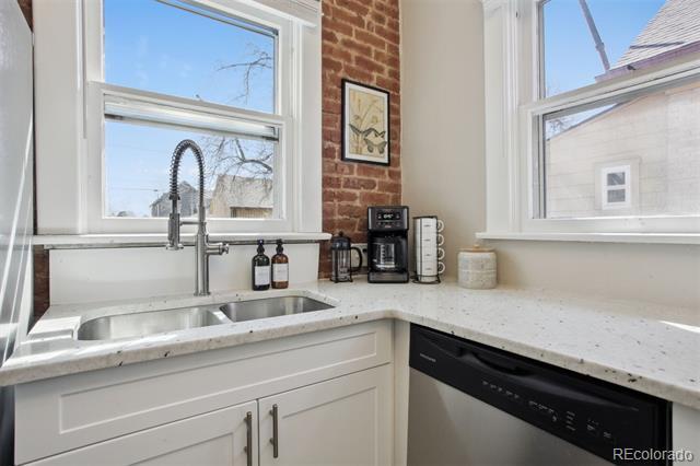 Building Photo - 4138 Shoshone St