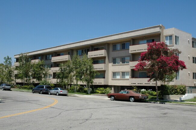 Building Photo - 4540 Natick Ave