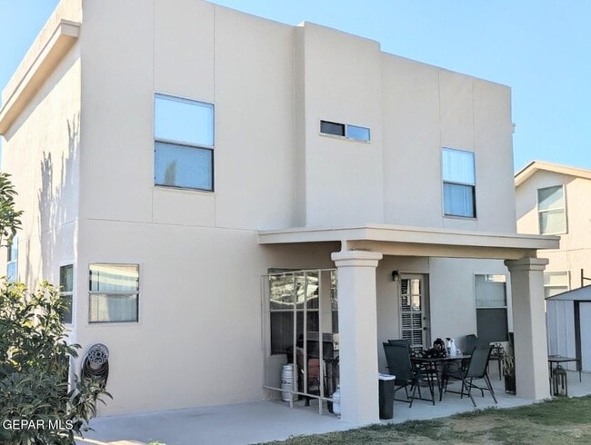 Building Photo - 5473 Roger Maris Dr