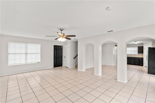 Building Photo - 4416 Thunderbird Ave W