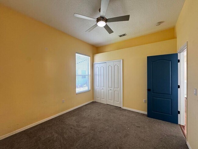Building Photo - 39 Woodhollow Ln