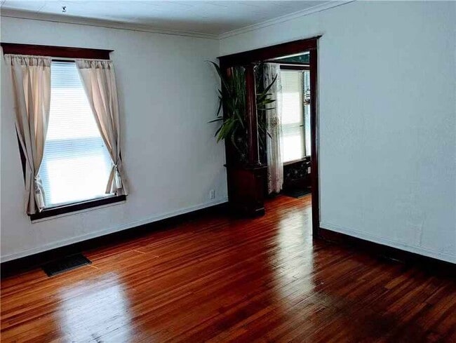 Building Photo - 111 Bidwell Terrace