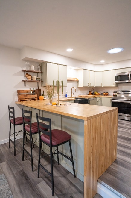 Building Photo - 1138 W Cecil St