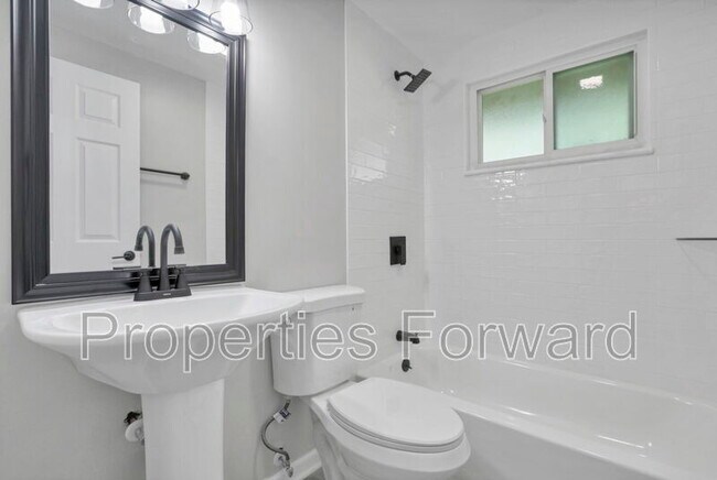 Building Photo - 1663 Haft Dr