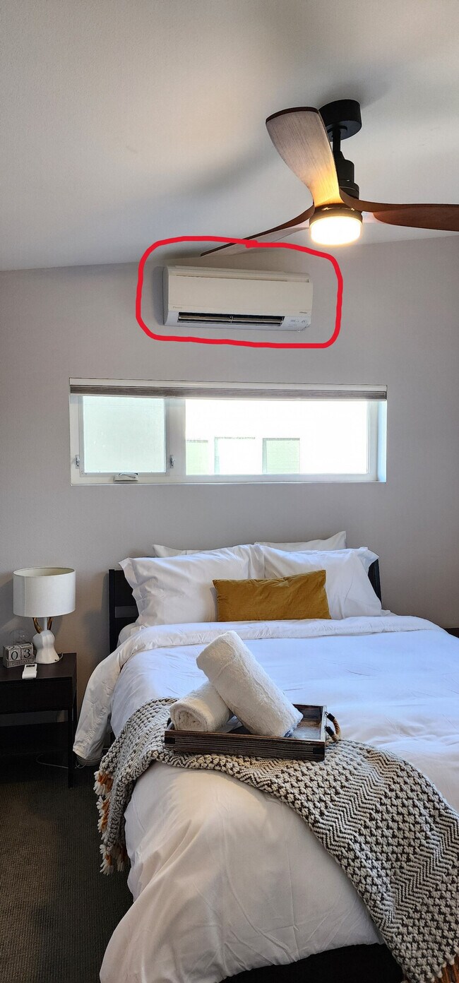 Building Photo - 3066 63rd Ave SW