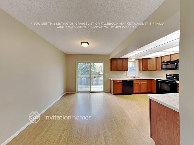 Building Photo - 750 116th Ave NE