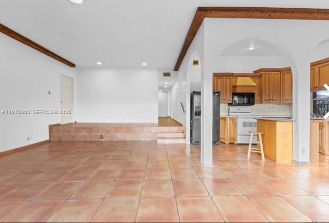 Building Photo - 4850 SW 63rd Terrace