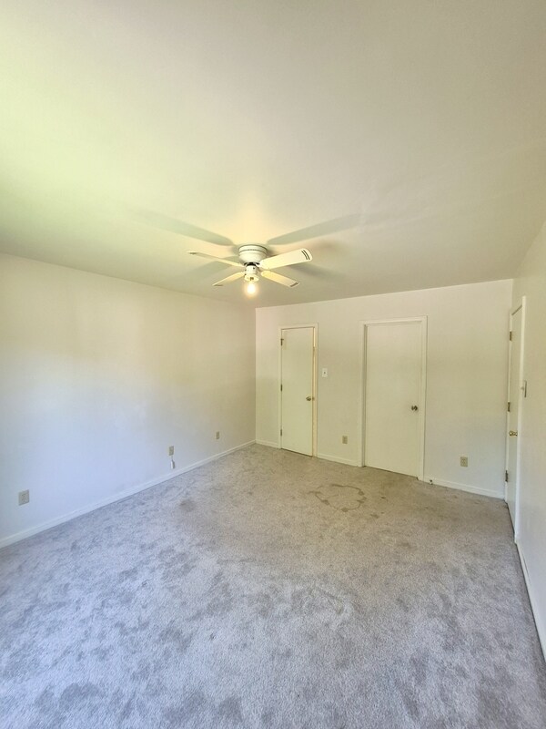 Building Photo - 9019 Double Tree Ln