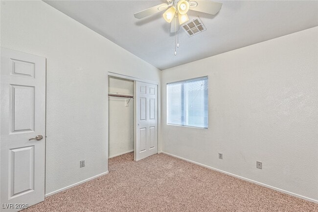 Building Photo - 6057 Slow Bob St