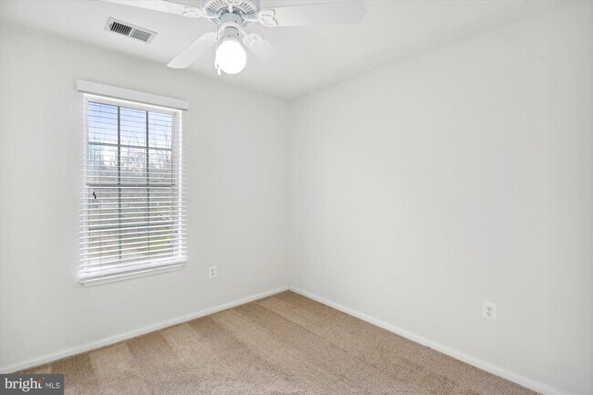 Building Photo - 13029 Cherry Bend Terrace