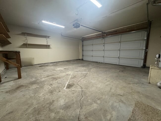 Building Photo - 4062 Tranquilla Ave