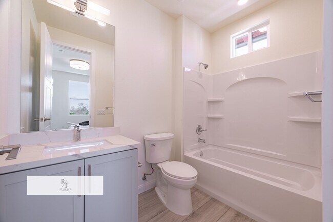 Building Photo - Whitmore Villa.