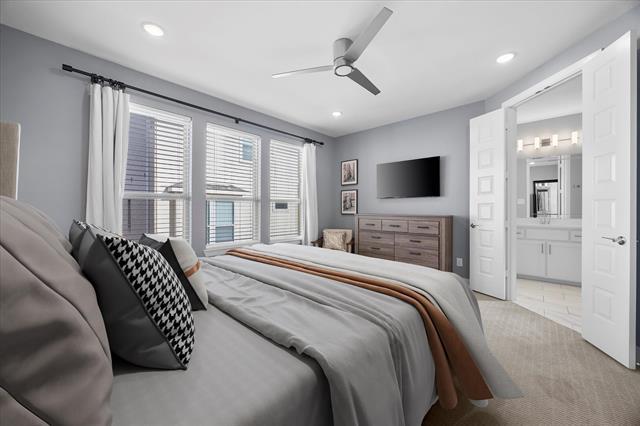 Building Photo - 8220 Callimont Ln