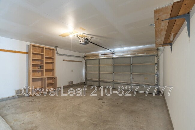 Building Photo - 3329 Bluebird Ridge Dr