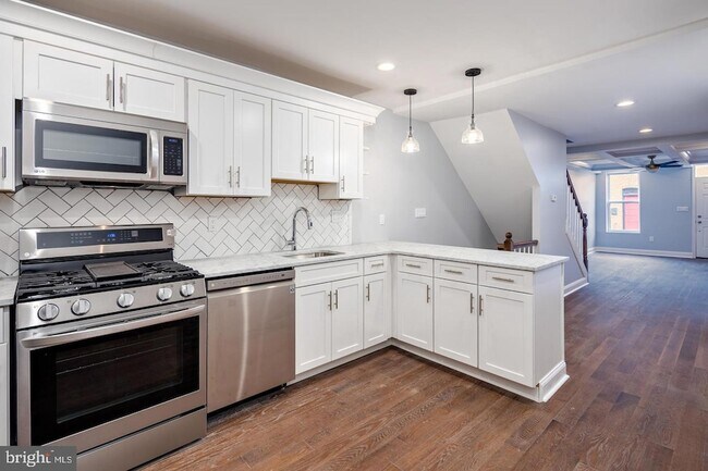 Building Photo - 1714 Patapsco St