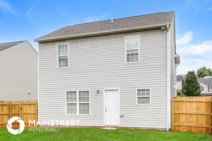 Building Photo - 4811 Yellow Locust Dr