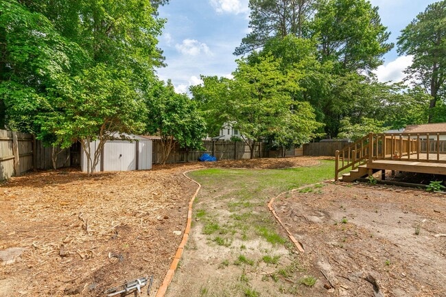 Building Photo - Beautiful Newport News Home