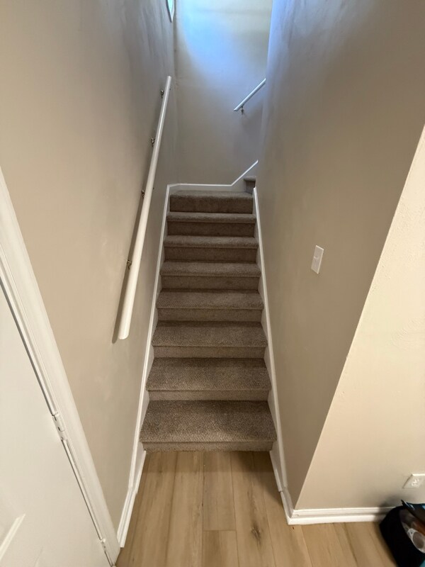 Building Photo - 4768 Old Hickory Rd