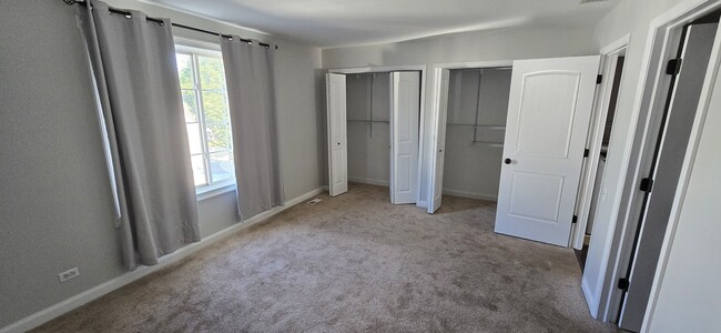 Building Photo - 3122 Cambria Ct
