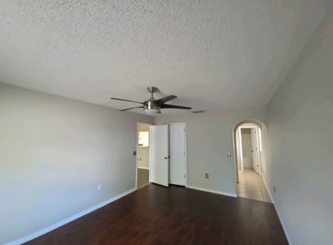 Building Photo - 6908 Waterbrook Ct
