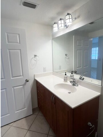 Building Photo - 6482 Emerald Dunes Dr