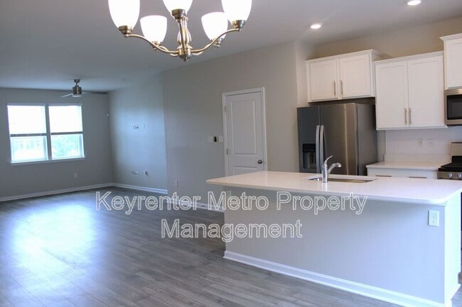 Building Photo - 9818 Ruby Lockhart Blvd