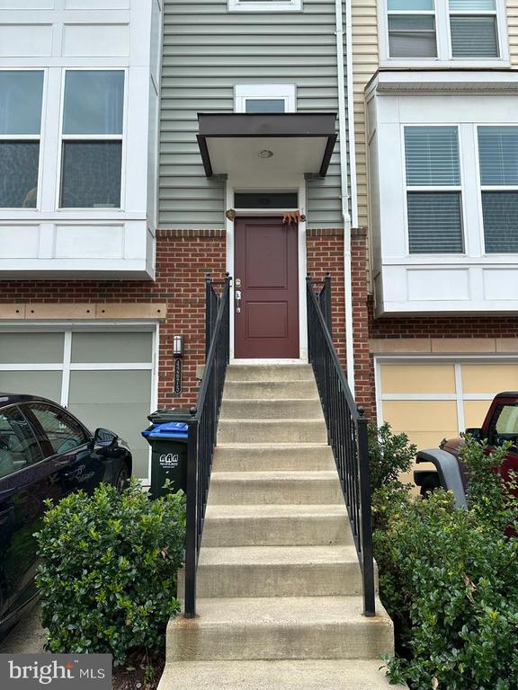 Building Photo - 42675 Redeemer Terrace