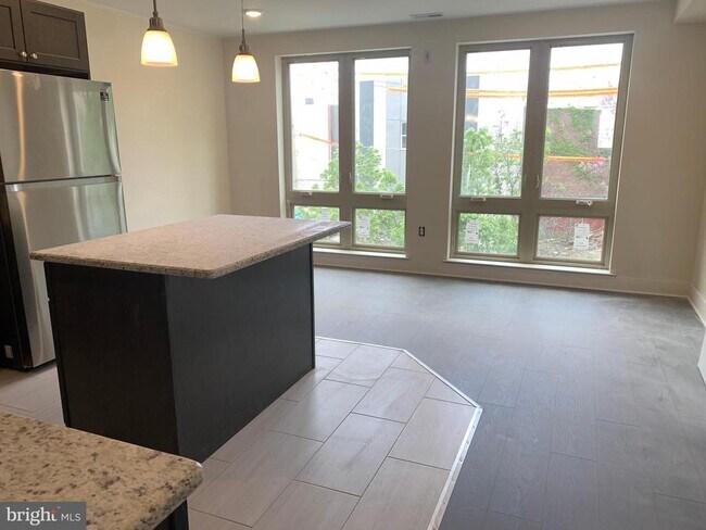 Building Photo - 1848 N 19th St