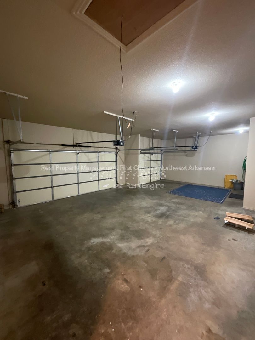 Building Photo - 1 Dent Ln