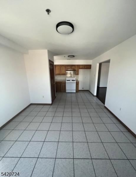 Building Photo - 28 New York Ave