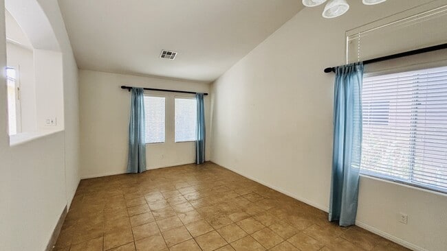 Building Photo - 2316 Tedesca Dr