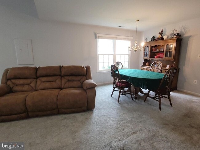 Building Photo - 11611 Hampshire Ct