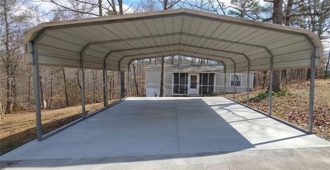 Building Photo - 37 Spring Branch Dr