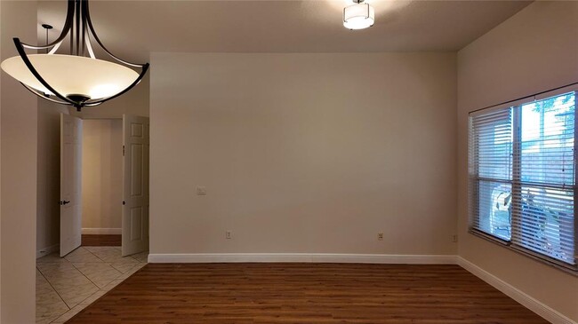 Building Photo - 2793 Falcon Ridge