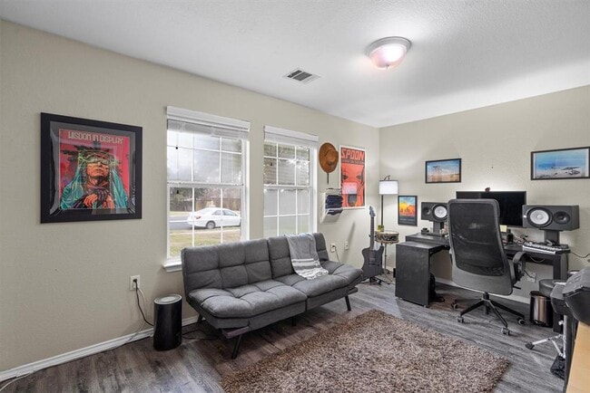 Building Photo - 12117 Briarcreek Loop