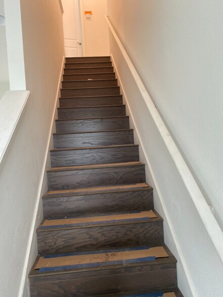 Building Photo - 8079 Knee Deep Rd