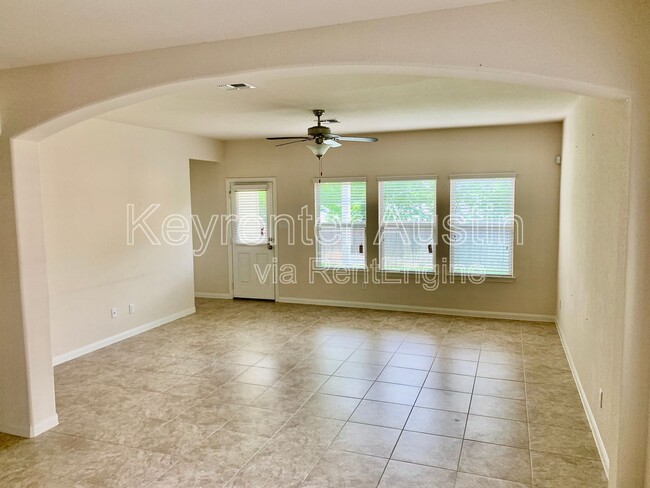 Building Photo - 331 Shale Cir