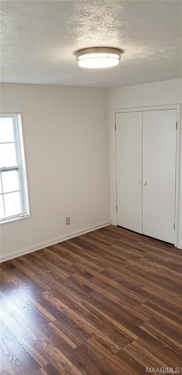 Building Photo - 3357 Meadow Ln