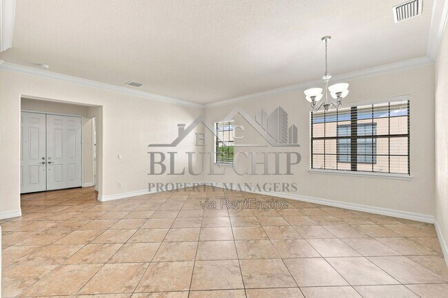 Building Photo - 10449 Henbury St