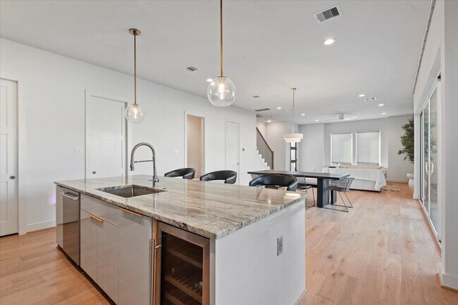 Building Photo - 5203 Texas St