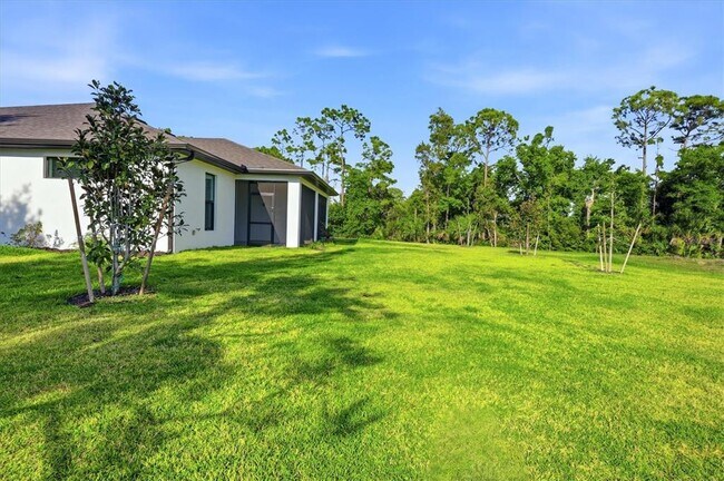 Building Photo - 7361 S Plum Tree
