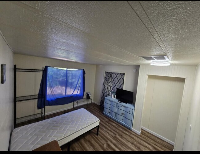 Building Photo - 9450 CA-53