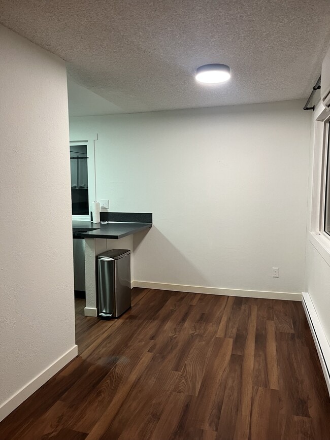 Building Photo - 4507 Lexington Pl NE