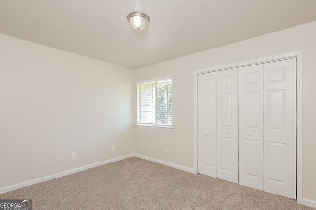 Building Photo - 3417 Little Beth Ct