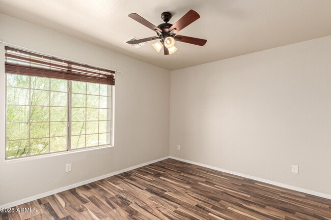 Building Photo - 5722 S 240th Dr