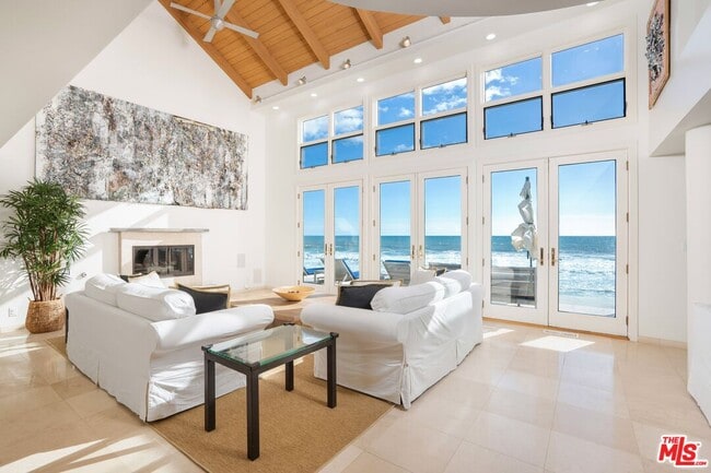 Building Photo - 24456 Malibu Rd