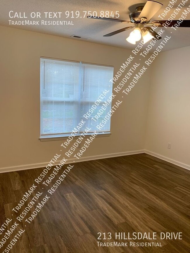 Building Photo - 213 Hillsdale Dr