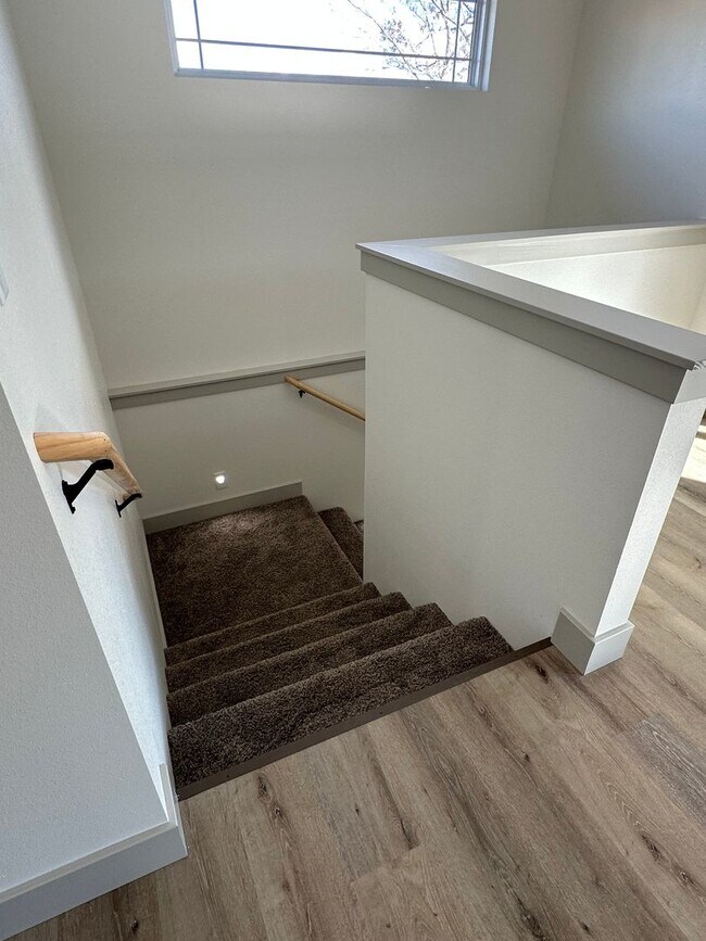 Building Photo - NEW CONSTRUCTION 5 Bed 3 Bath w/ Walk Out Basement Waynesville School District