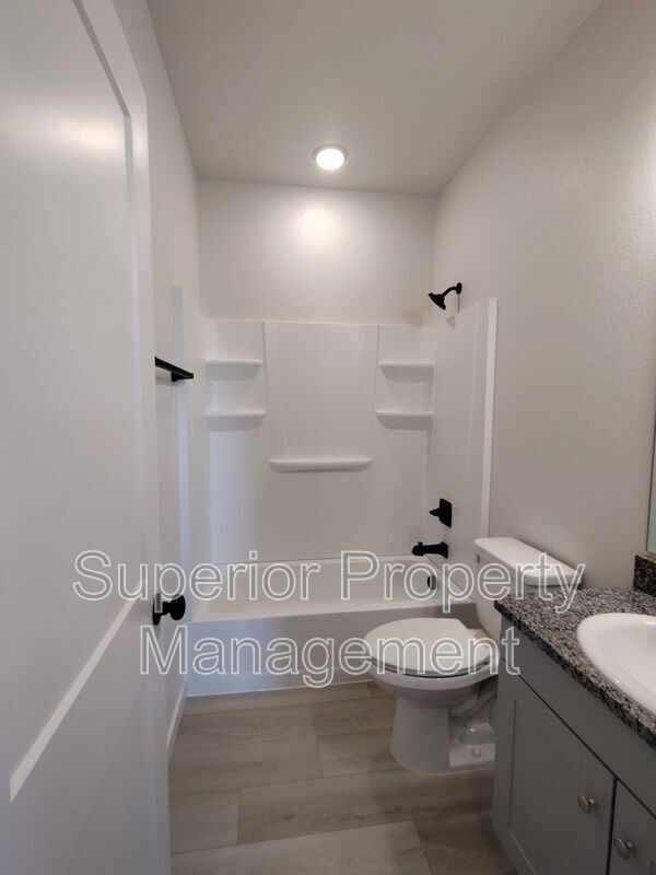 Building Photo - 1536 Carol Ann Wy