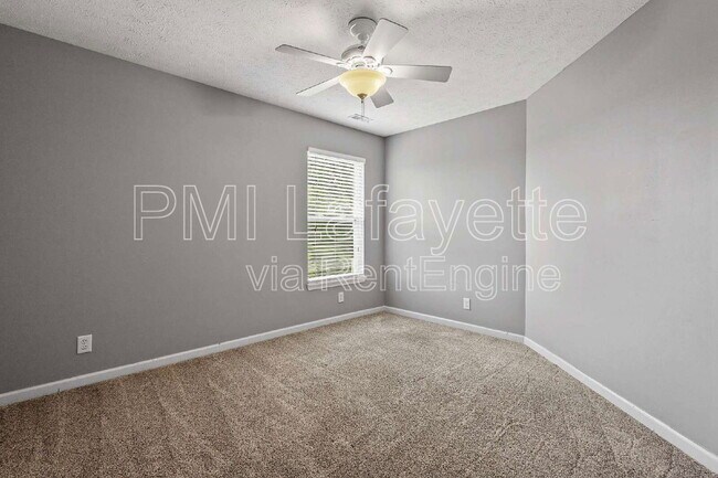 Building Photo - 3700 Goodall Ct